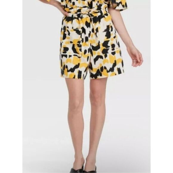 Who What Wear Linen Paperbag Shorts Yellow Animal Print sz XS NWOT - Picture 2 of 13
